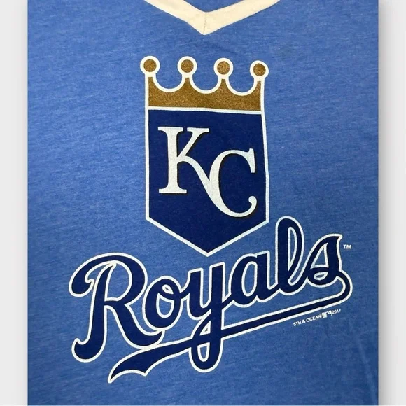 MLB 5th & Ocean Kansas City Royals Blue V-Neck Graphic T-Shirt Womens Small - Picture 6 of 7